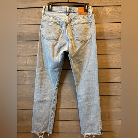 Levi’s Women’s 501 Distressed Jeans - Picture 2 of 9